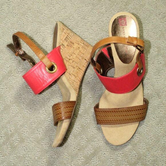 ANN KLEIN IFLEX TAYE SANDLES SZ 8.5 M CORK WEDGE RED & TAN STRAP PEEK TOE STRAP - Picture 1 of 6
